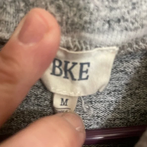 BKE Sweater - Picture 2 of 2